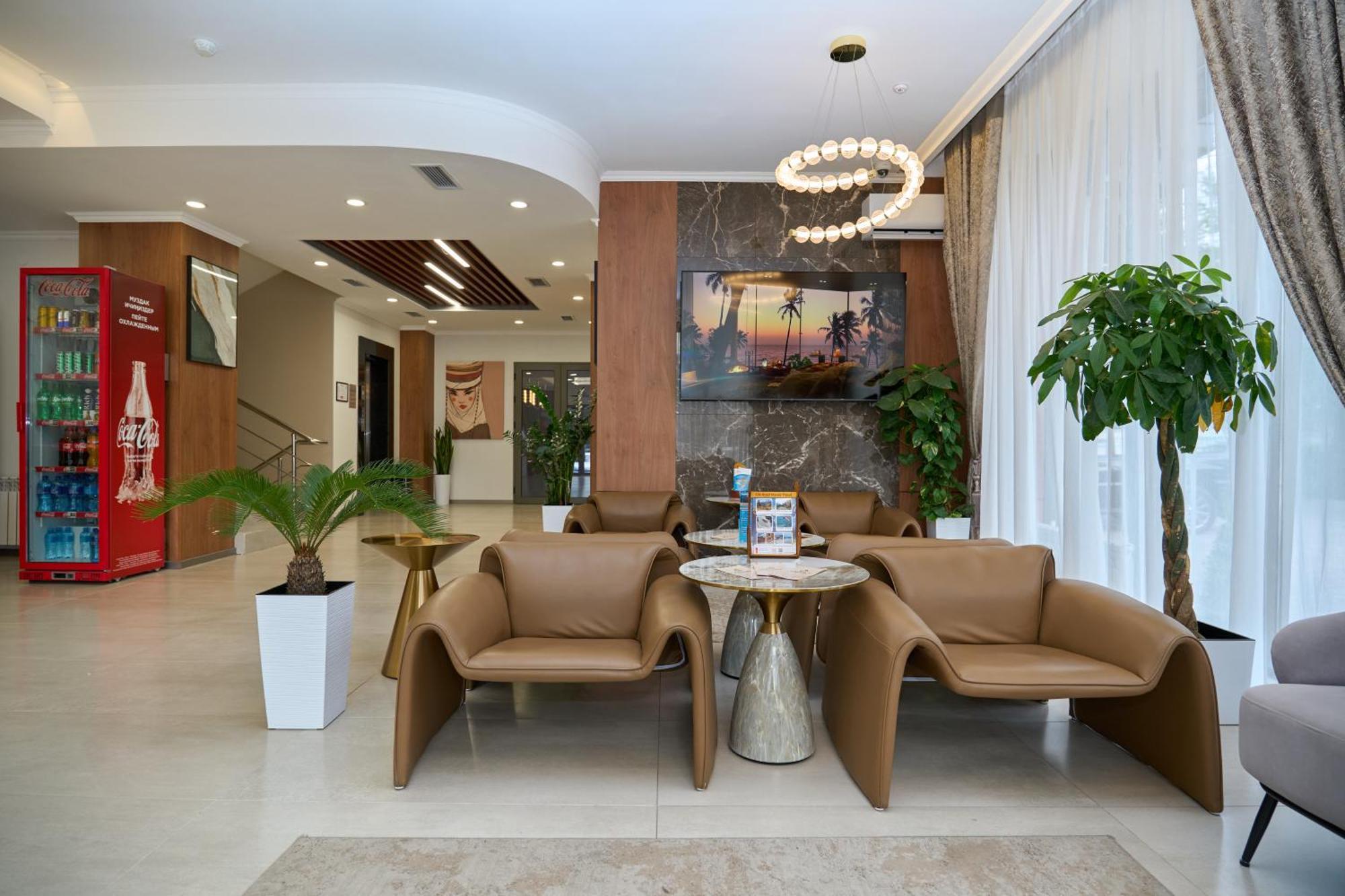 Crown Hotel 比什凯克 外观 照片